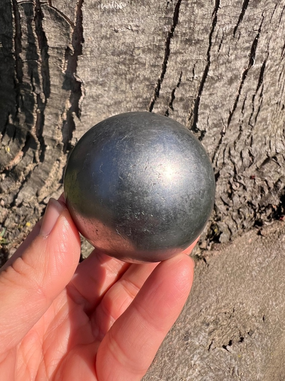 Shungite (1) sphere | crystal